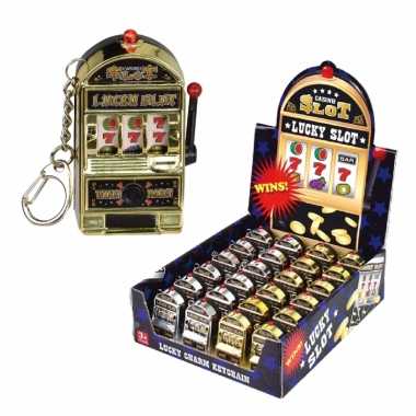 Sleutelhanger gokkast zilver 6 cm